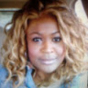 Meet your Posher, Dee